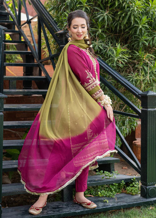 3Pc Embroidered Lawn with Dye n Tie Bamber Dupatta