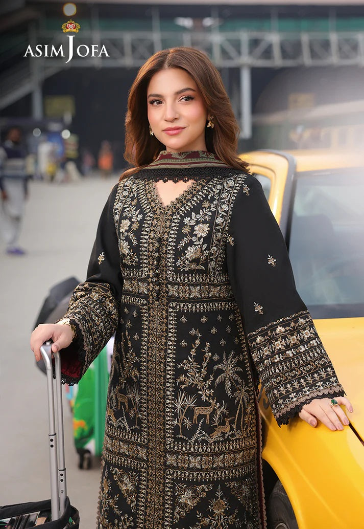 Embroidered lawn Suit with Printed Voil Dupatta