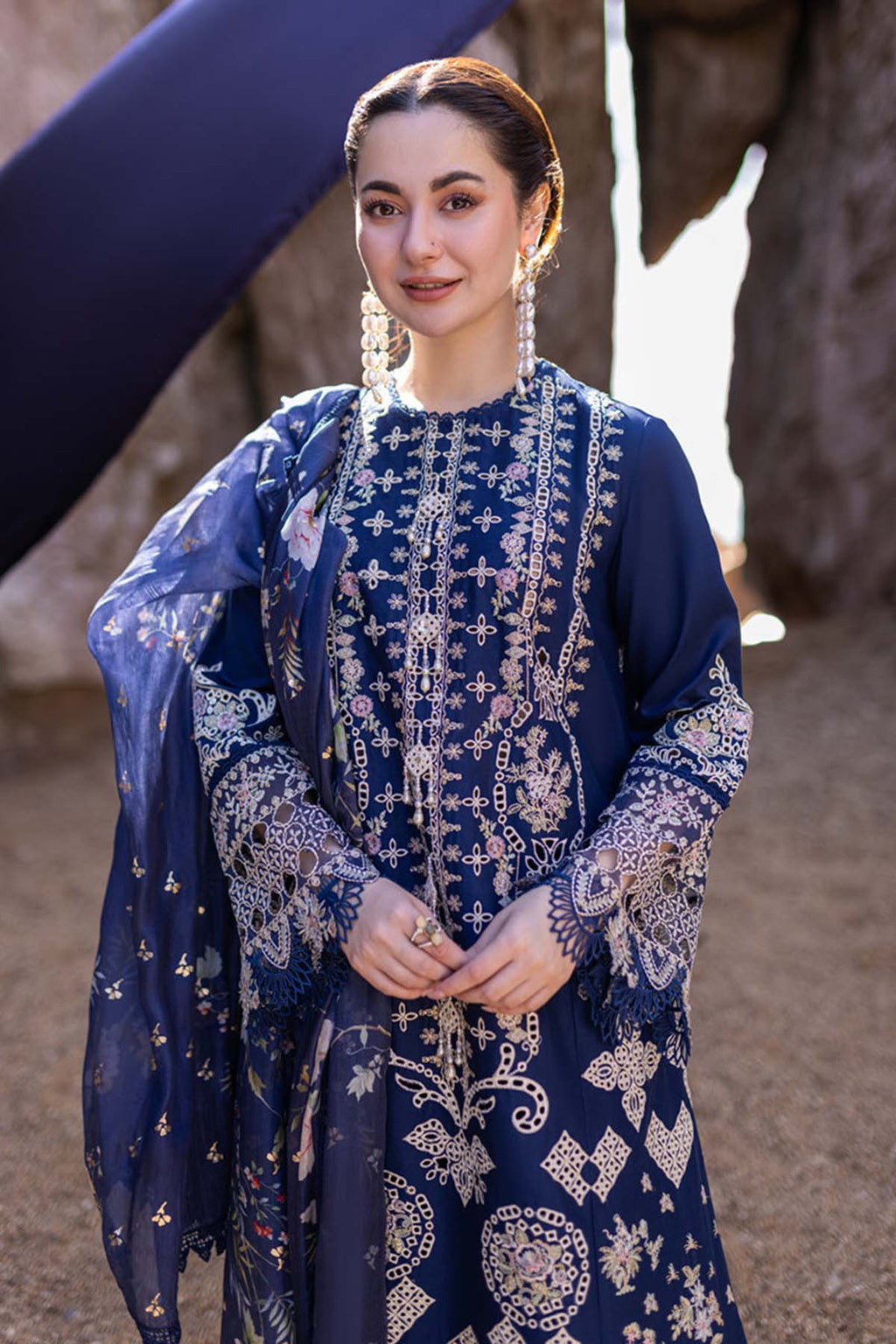 Luxury Embroidered Lawn 3Pc with Printed Voil Dupatta