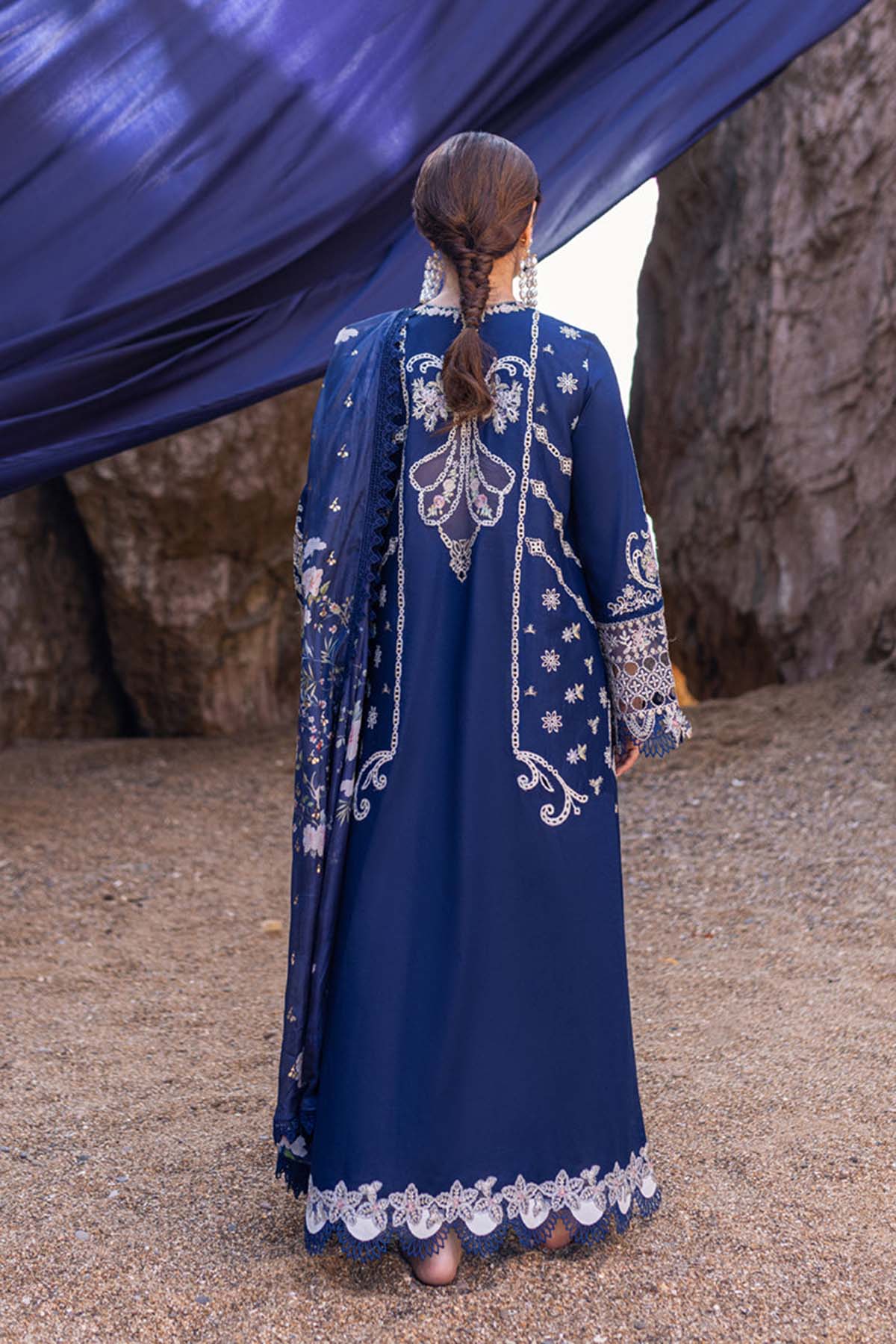 Luxury Embroidered Lawn 3Pc with Printed Voil Dupatta