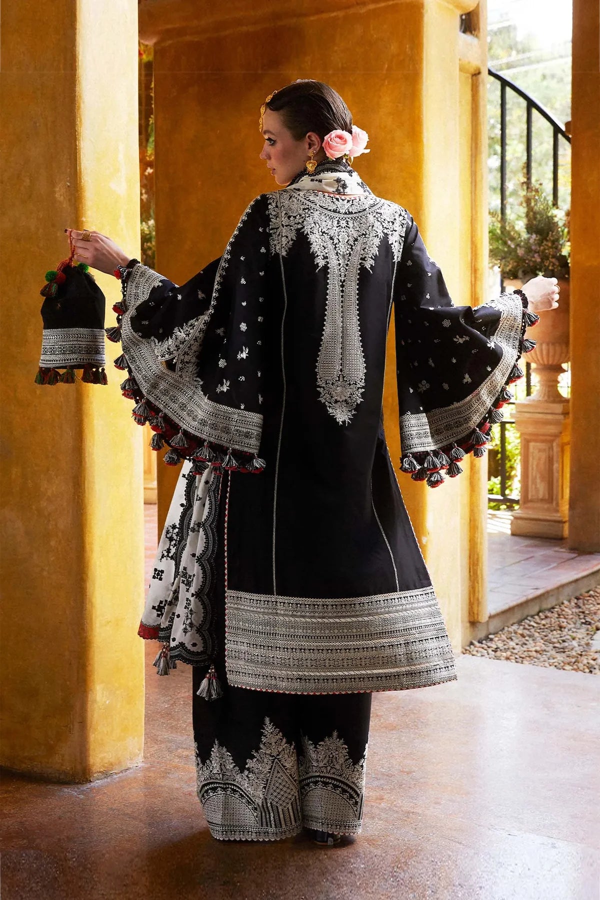 3Pc Embroidered lawn suit with Embroidered khaddi net Dupatta