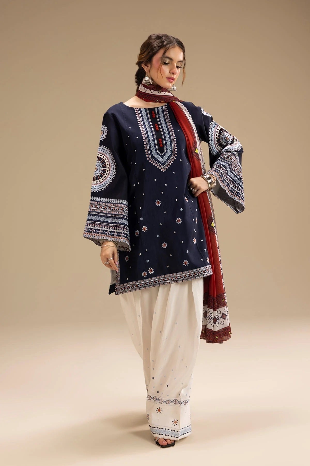 Embroidered Lawn Suit with Pinted Voil Dupatta