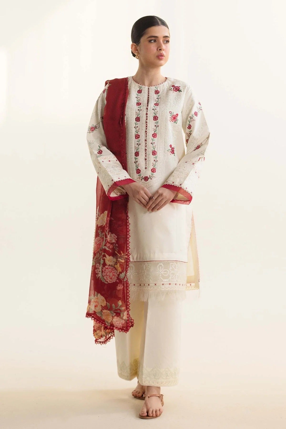 3 Piece Embroidered Lawn Suit