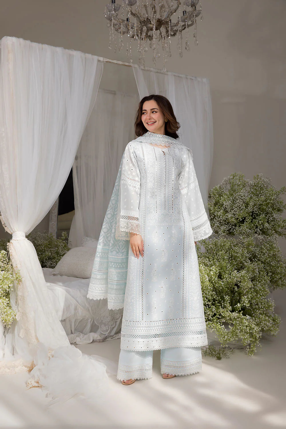 3Pc Luxury Embroidered Lawn with voil Dupatta