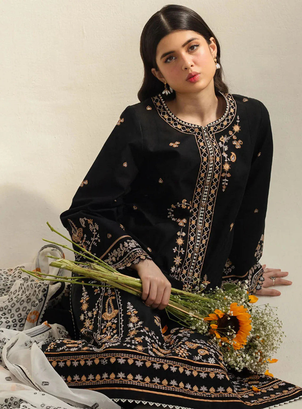Embroidered Lawn 3 Piece with Printed Diamond Dupatta